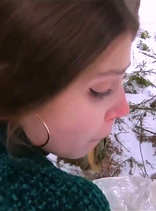So Cold but so Hot! - POV - Michaelfrost and Mihanika69