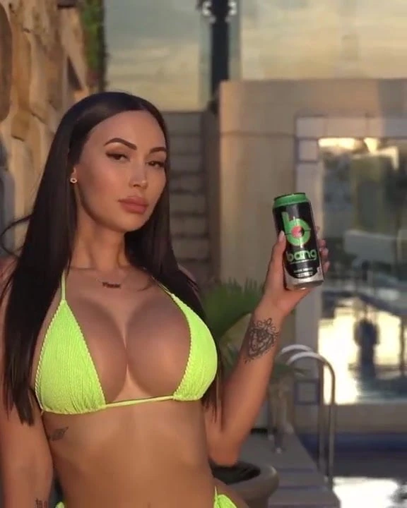 Bangin' Babe 8
