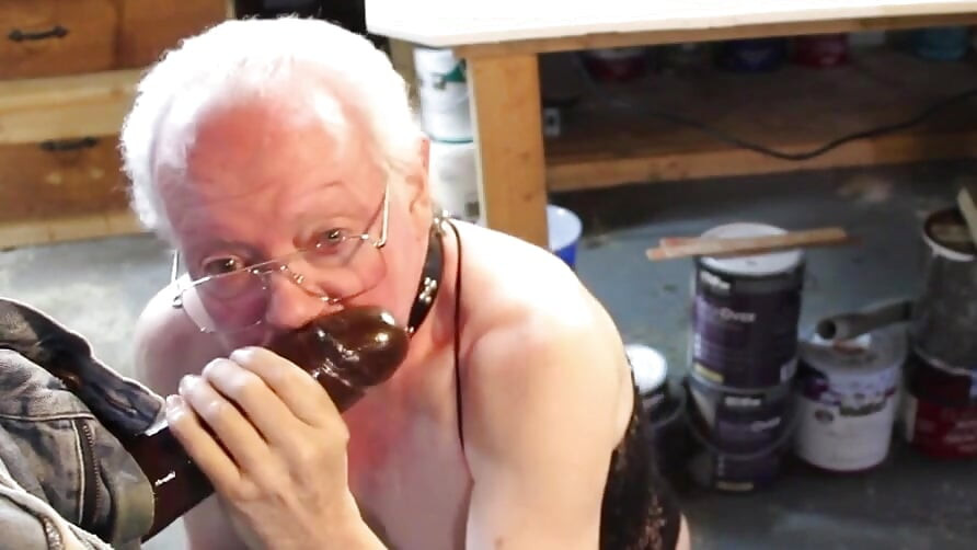 Mike Fucks Me and Feeds Me