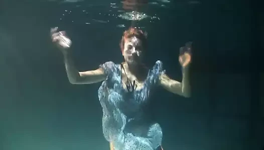 Hot underwater girl you havent seen yet is all for you
