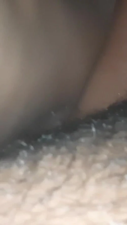Känslosamt ögonblick från "Vacker svägerska stönar efter kuk. Desi Bha Bhi het knullar handjob Desi Bhabhi knullad hårt"