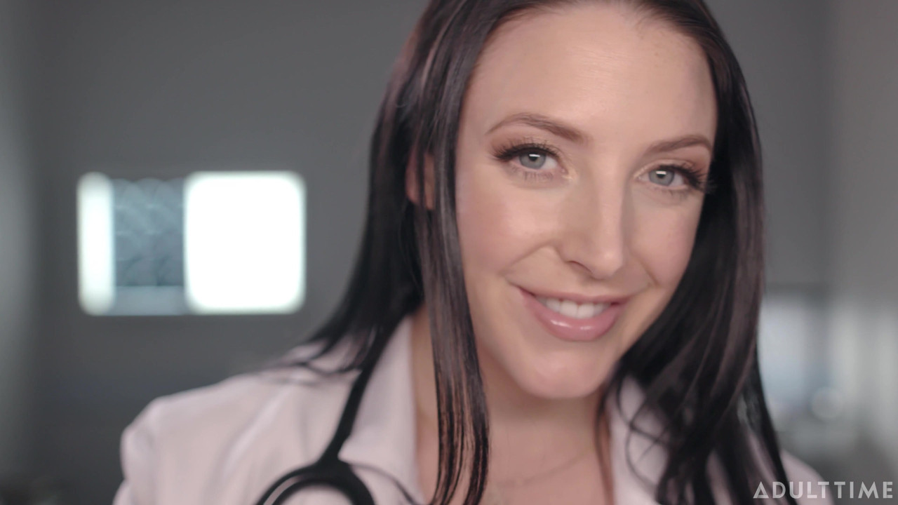 Asmrファンタジー博士。アンジェラ・ホワイトが全身身体検査