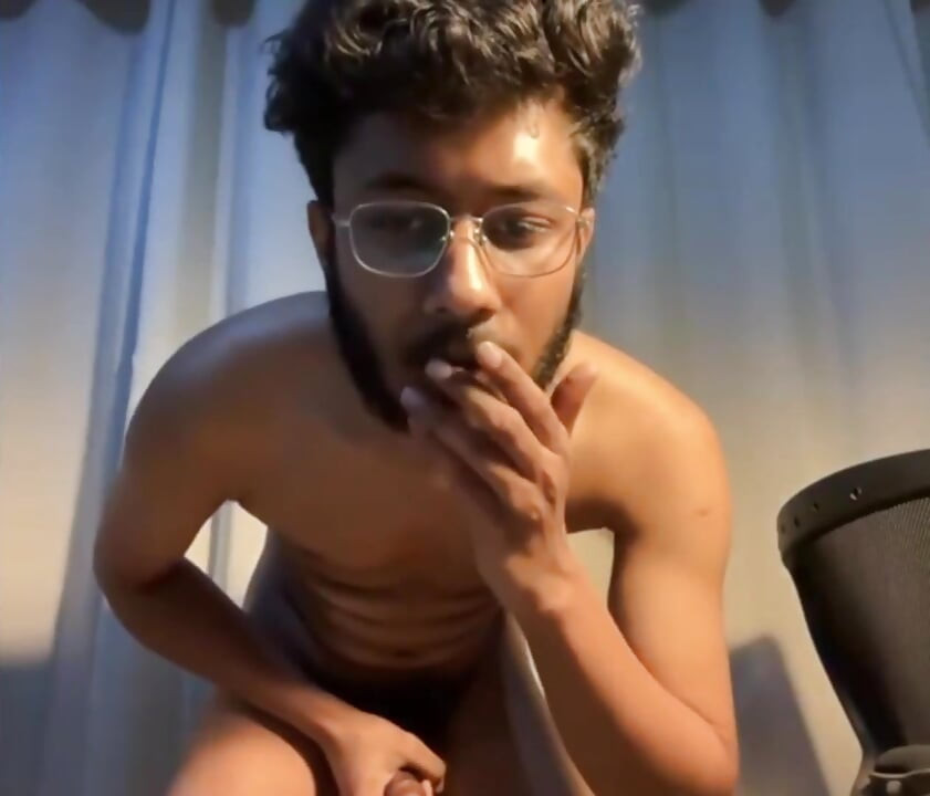 Who wants to eat my cum?