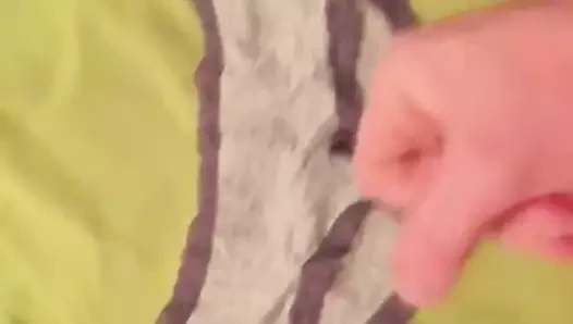 İç çamaşırı mit sperm büyük yarak