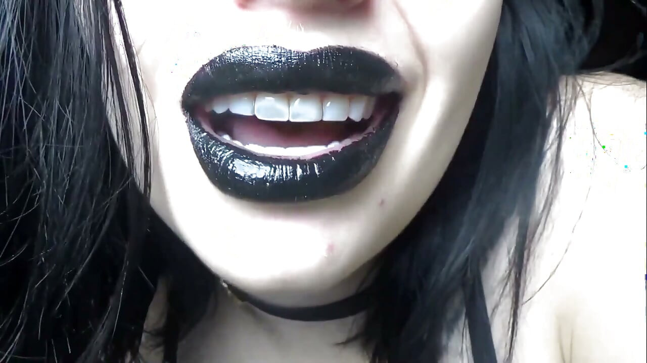 My First Fantasy Devour Film! Sexy Demon Will Suck the Life Out of Men and Send Their Male Bodies in Her Stomach to Digest Them!
