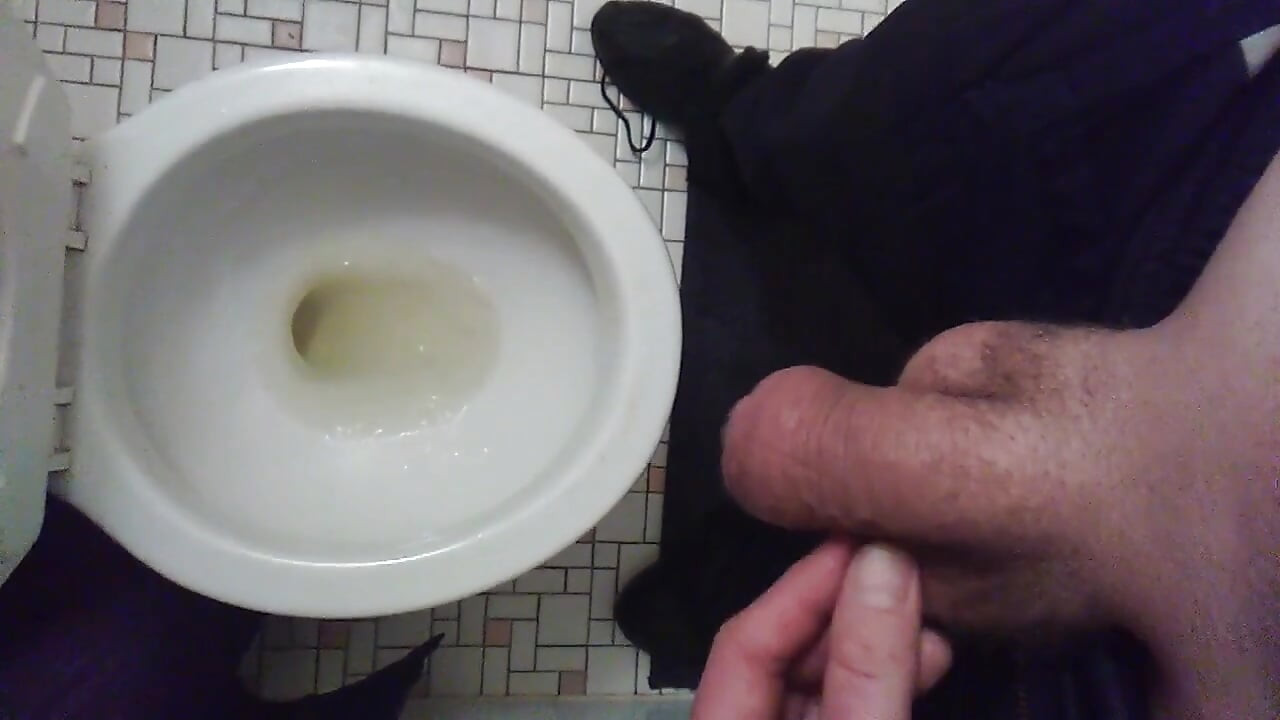 Mengambil kencing semasa sebahagiannya dicukur