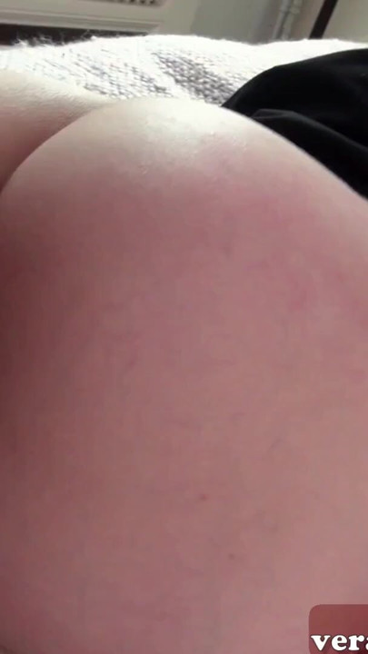 German female real estate agent secretary in pantyhose fuck | Clip 1
