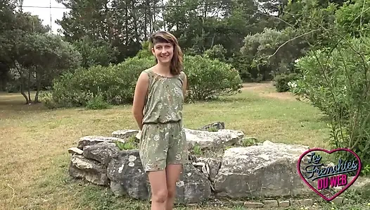 Melany wird von einem typen mit einem großen schwanz gefickt