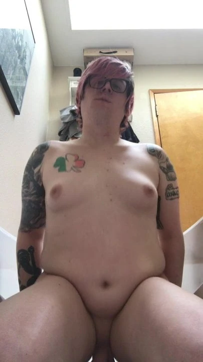 Chubby Trans Riding BBC Dildo