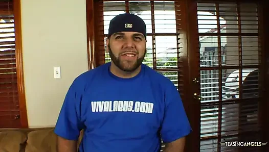 Sert seksten sonra zenci genç kızın ağzına boşalıyor