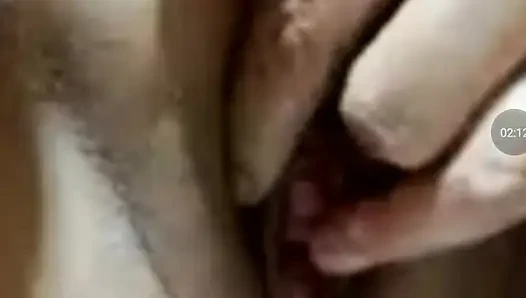 Поздно ночью мы делаем видео секс-звонок