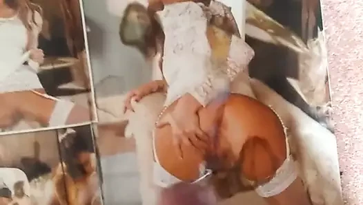 Natalia Forrest'ın götüne boşalıyor
