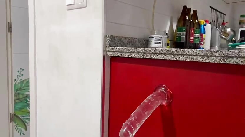 Πασχαλίτσα γαμιέται στο κρεβάτι