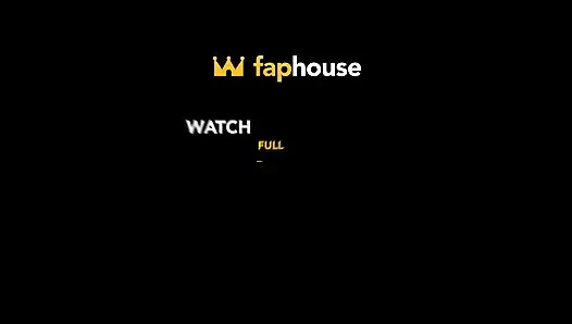 Индонезийские девушки не могут больше этого выдержать, они вынуждены использовать бутылку, чтобы сделать любовь