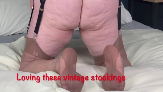 Mrs Mature Feet trifft ihren liebhaber