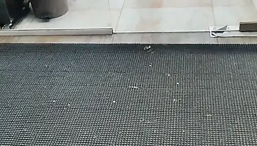Mallu kız orgasam halka açık yerde kontrol ediliyor