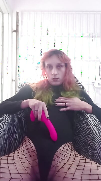 Toy And Sissyhypno