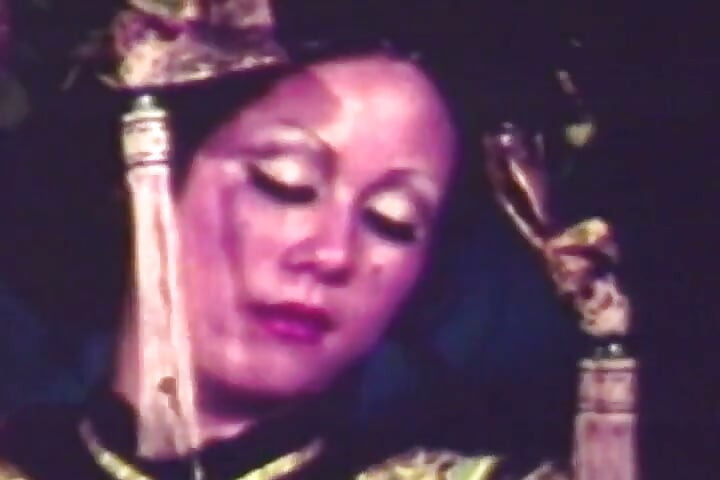 Vintage Geisha Fantasy Classic med retro asiatisk gudinna