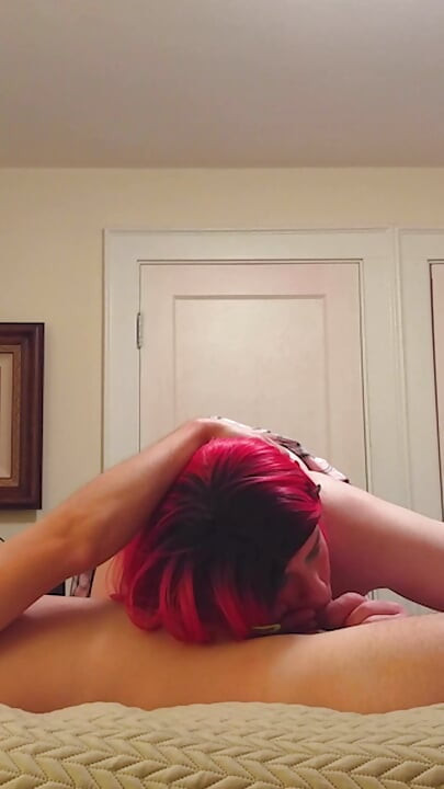 Trans kelsey master seksi lagi asik nyepong kontol sampai tenggorokan - kompilasi 2