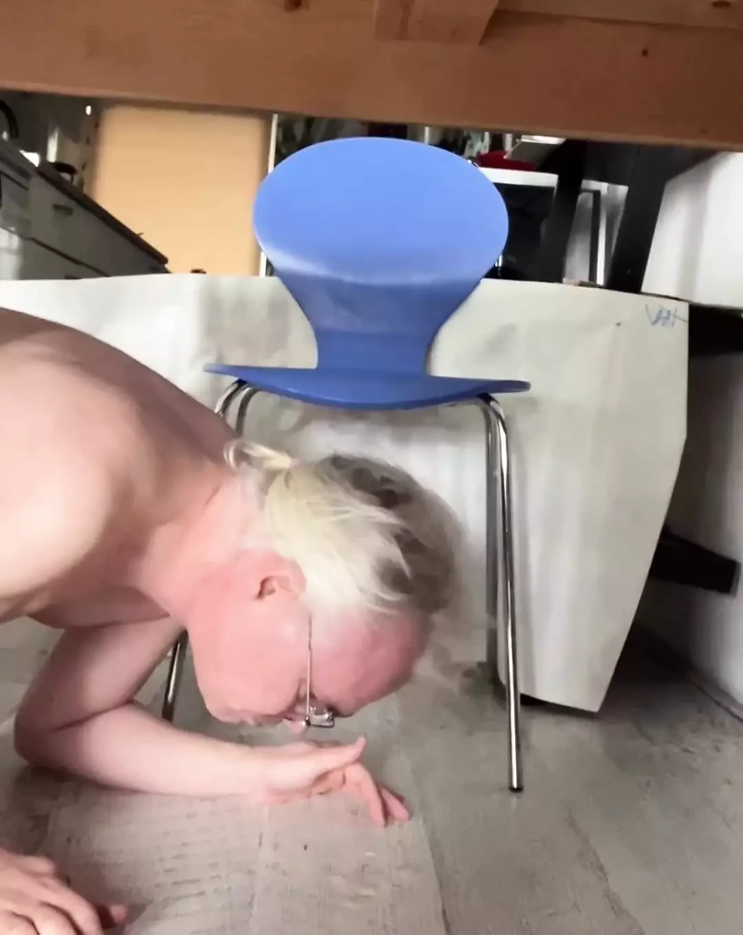 Imma Sperm Eatn Train She Wans Me To Watch Piss Vids My Trans Girl An She Wans Me Too Lick And Clean Mastubieren