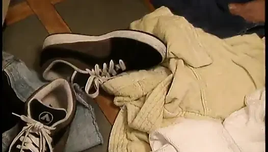 Experinced man fucks a blonde teen