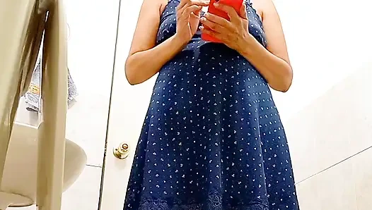 MATURE WITH CUTE SLIM BUTT, SHOWS OFF HER BEAUTIFUL HAIRY PUSSY