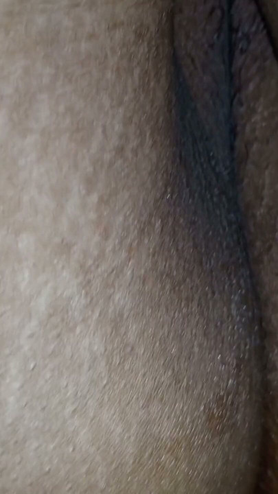 I made a video of my young step sister pussy while she was at night. | Clip 1