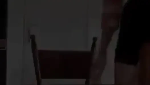 Sahne 1 Sekreter