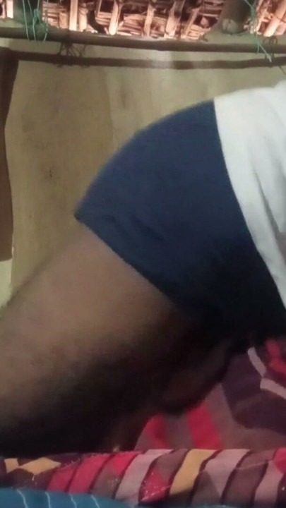 Indian desi bhabhi and hot boy sexy video. | Clip 3