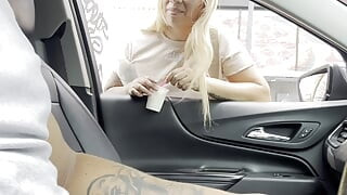 I GET UNKNOWN GIRL IN MY CAR ON THE STREET