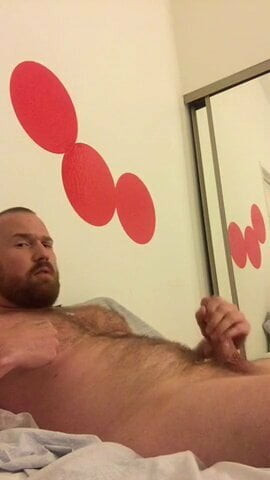 Hairy jerk off solo.