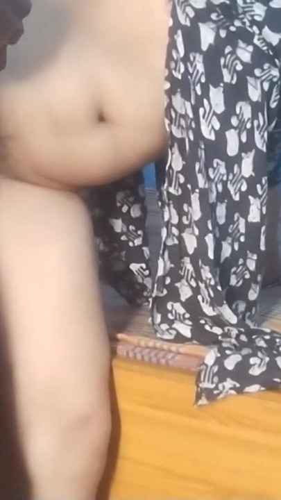 Indian Avala Woman Sex With Non-Boy in Hindi Voice | Clip 1