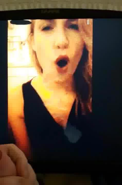 Nicole počast spermi 2