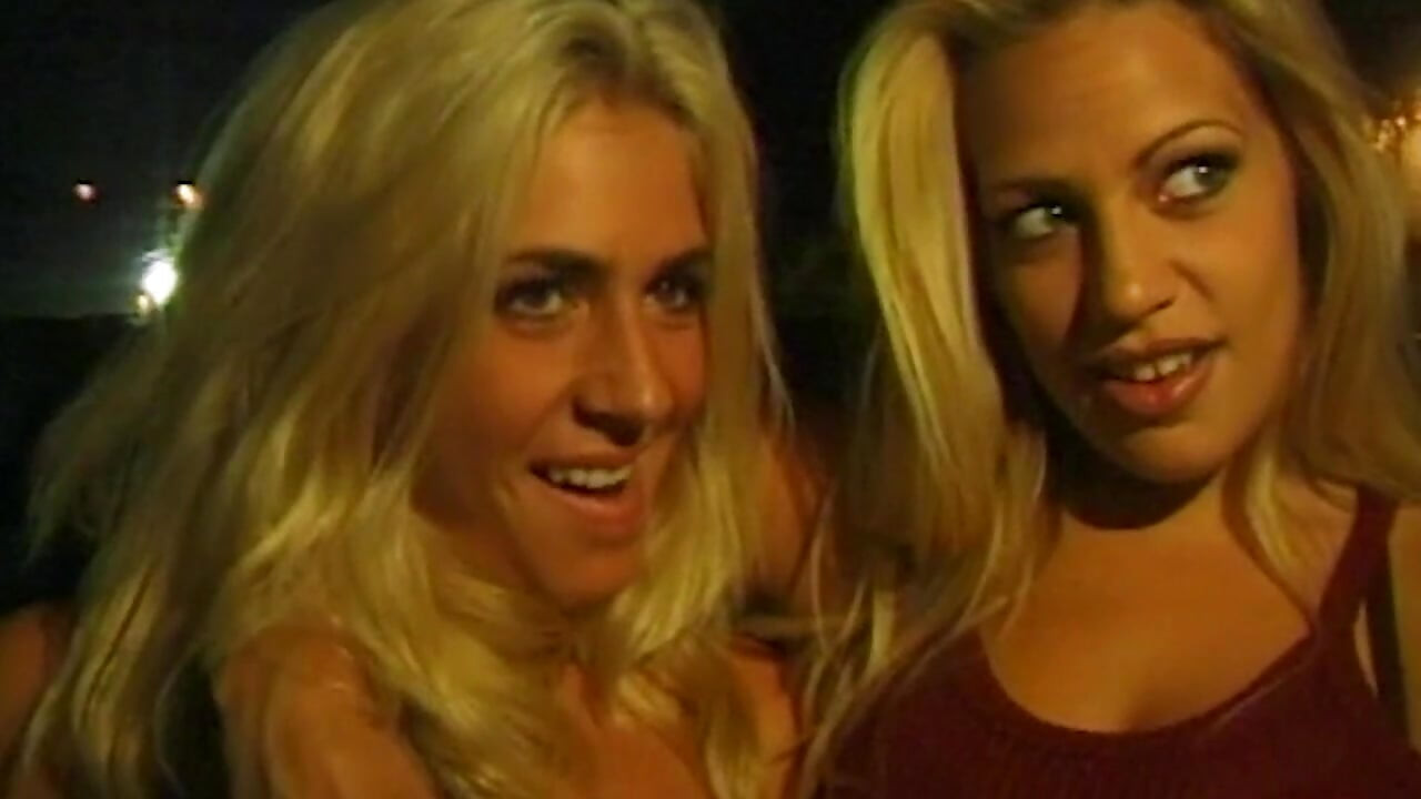 sündige Neugier verliert jede Kontrolle mit jeder Grenze