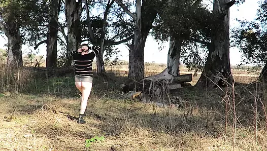Patricia in the countryside, pee and masturbation outdoors
