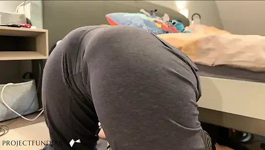 Babacık ve dildo ile ilk kez çifte penetrasyon