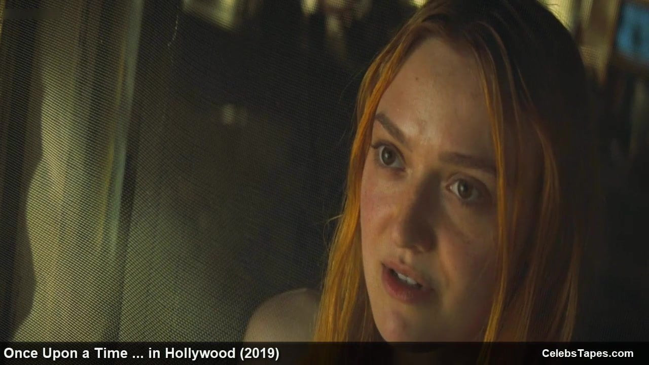 Selebriti Dakota fanning & adegan filem seksi Margot Robbie