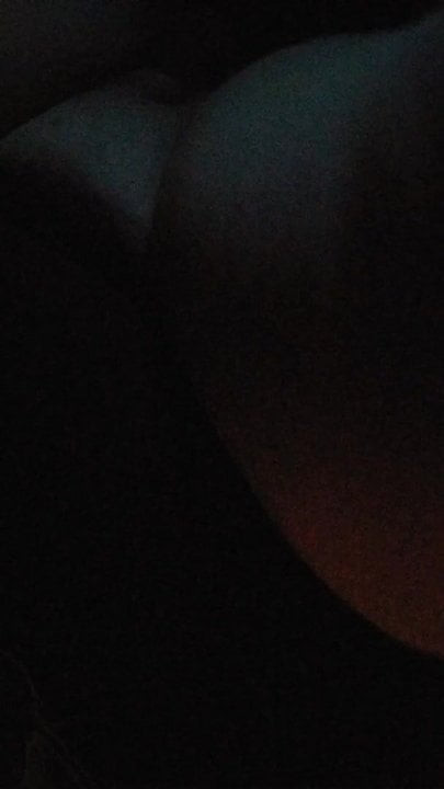 Horny Princess made herself cum