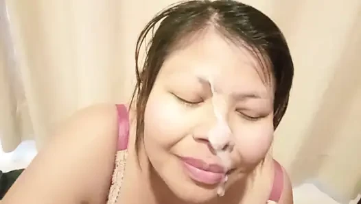 This Mature Single Mom Loves Sucking My Dick, She's Getting Addicted To ...