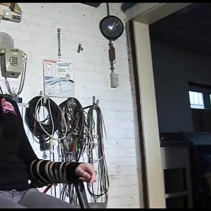 Struggling Babe Chairtied Cleavegagged