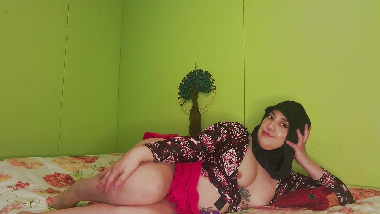 Joy - en mi habitación despertándome con ganas de follar pero comencé