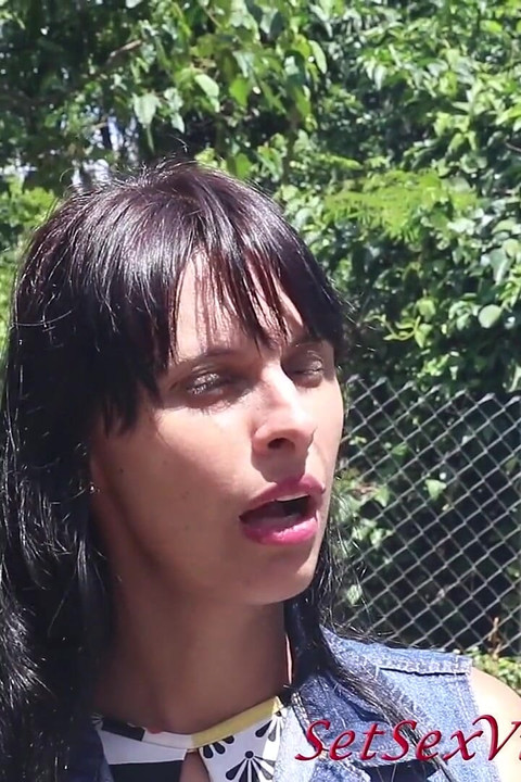 Anny Fernandez and Her Men, Fucking Two Men and Doing DP in the Country House