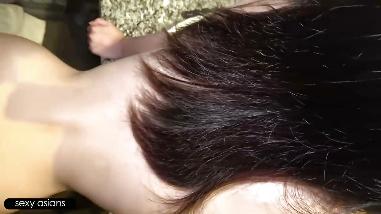 Peachy Single Mom Gets Time Away for a Steamy Hotel Date. Two Raw Creampies with No Protection.