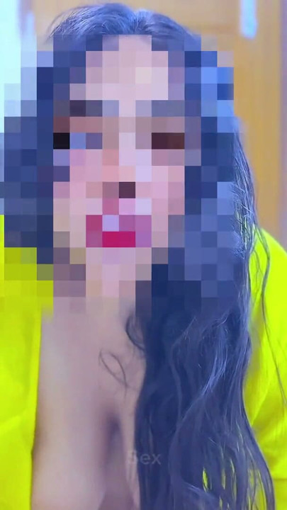 아예샤 바비가 새 사리 블라우스를 입고 있을 때 데바르가 그녀를 거칠게 박아준다 | 클립 2