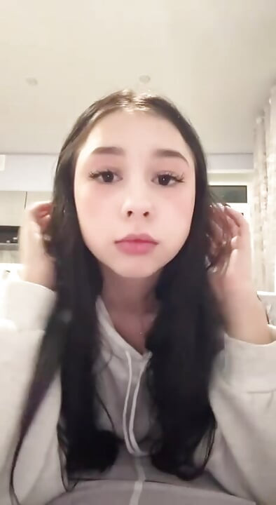 AislyEmbury video
