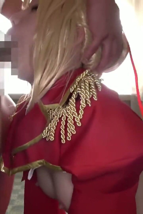 Bratty Cosplayer - Nekonečné bušení, polykání a orgasmy - Kapitola 1