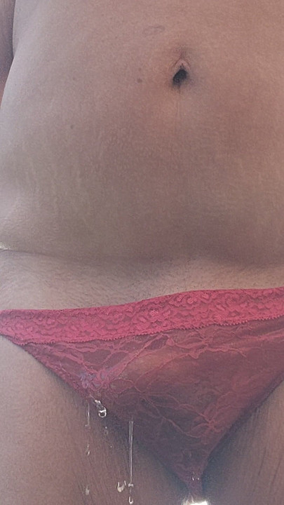 Red lace piss