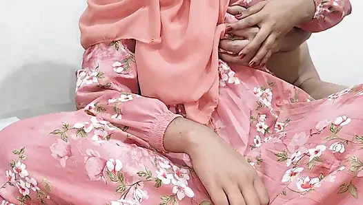Video seks romantis kakak ipar india dan devar gaya doggy.