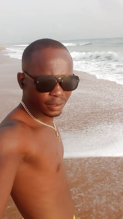 Alone in the beach of cotonou wanking