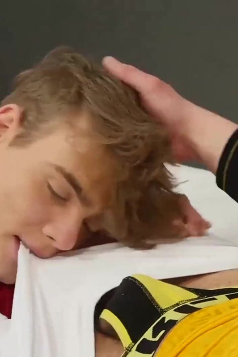 Southernstrokes - juego duro